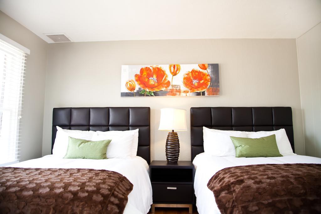 קנב The Flagstone Boutique Inn & Suites מראה חיצוני תמונה